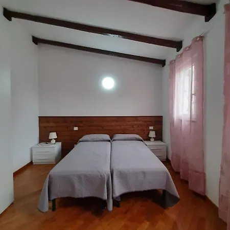 Farm stay U Muinettu